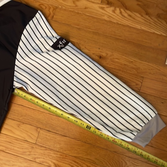 Chicago White Sox MLB baseball quarter zip wind breaker, rain jacket, worn once - Picture 6 of 8